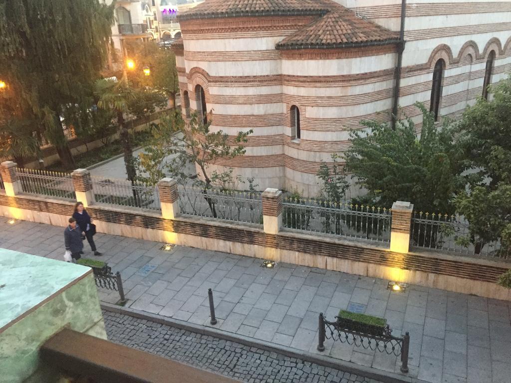 Apartment On Zviad Gamsakhurdia 21 Батуми Екстериор снимка